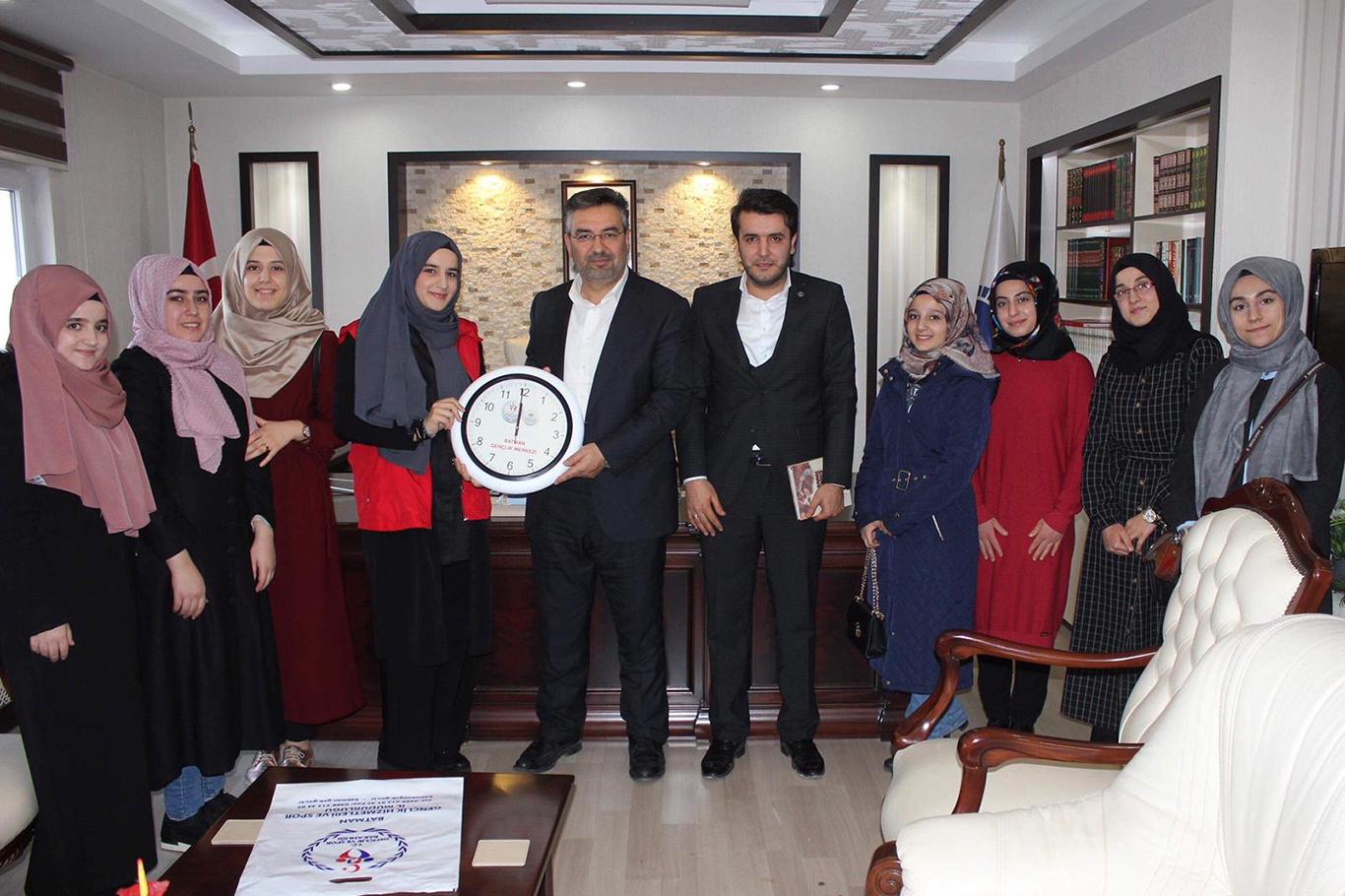 "Peygamber Efendimizin hayatı mutlaka okunmalıdır" "Peygamber Efendimizin hayatı mutlaka okunmalıdır"